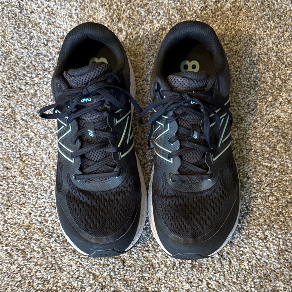 New Balance Women’s Black and Teal Sneakers Size 11